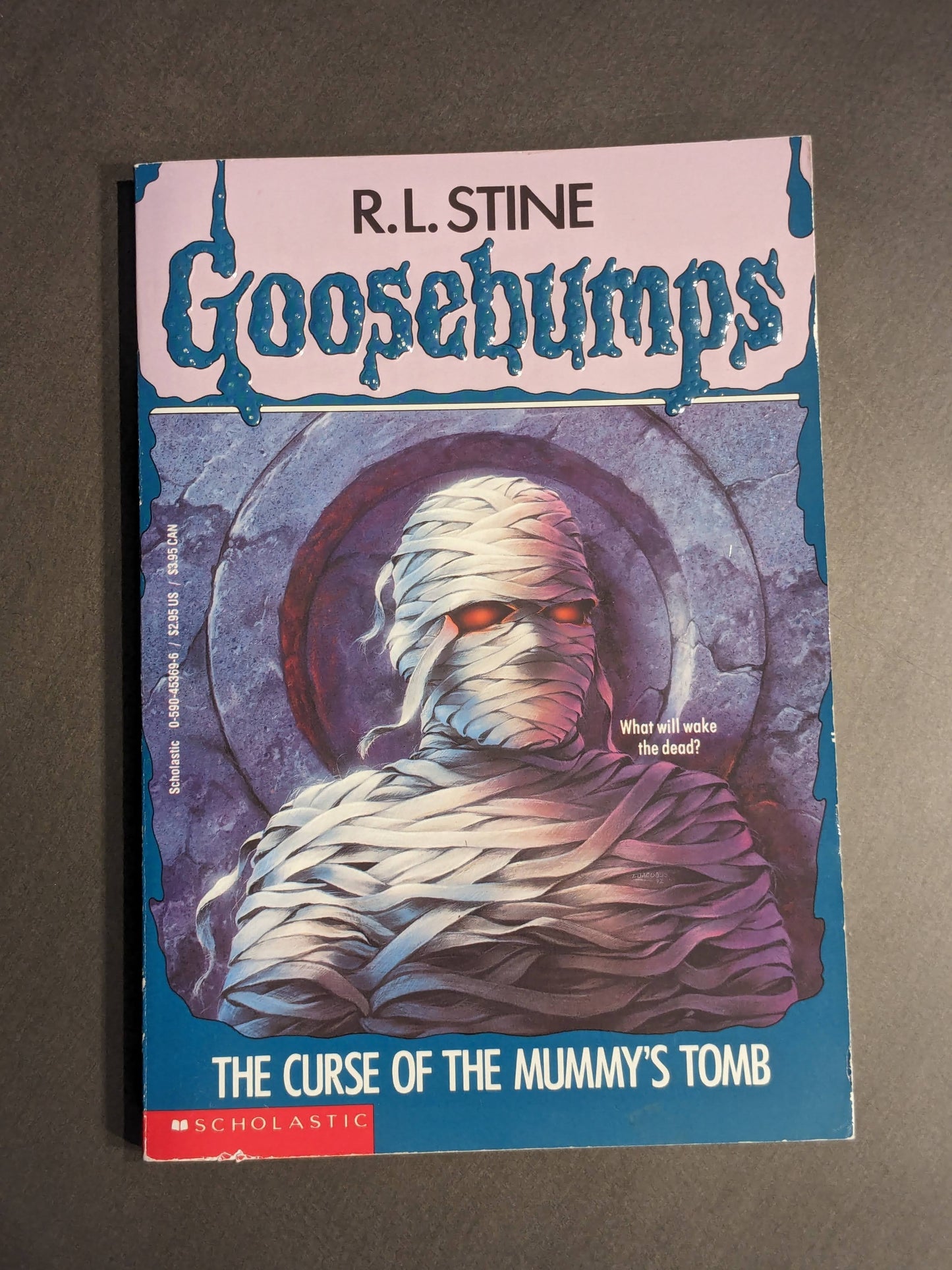 Curse of the Mummy's Tomb, The (Goosebumps #5) R. L. Stine Vintage Paperback
