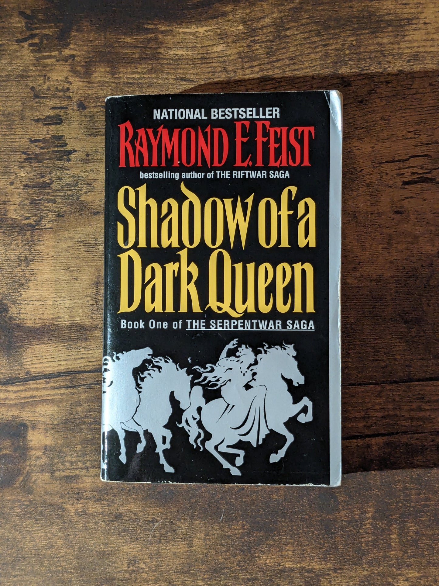 Shadow of a Dark Queen (Serpentwar Saga #1) by Raymond E. Feist - Vintage Paperback