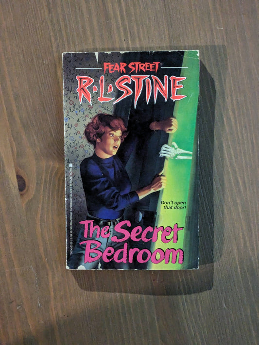 Secret Bedroom, The (Fear Street #13) by R.L. Stine - Vintage Paperback