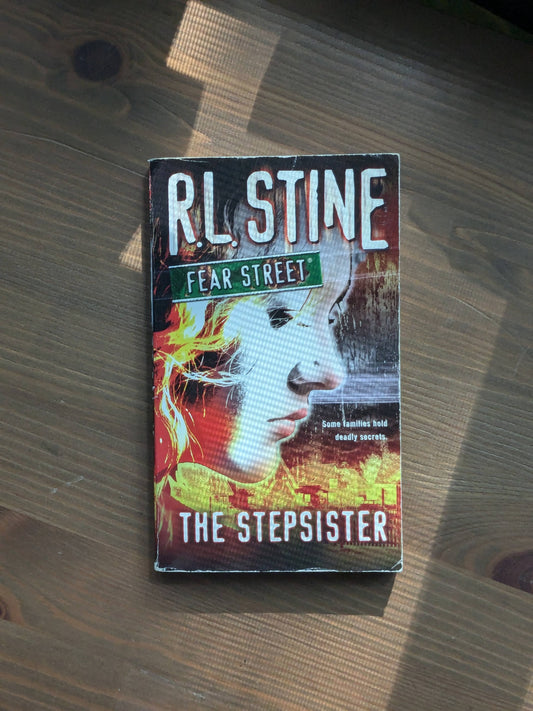 Stepsister, The (Fear Street #9) by R.L. Stine - Vintage Paperback