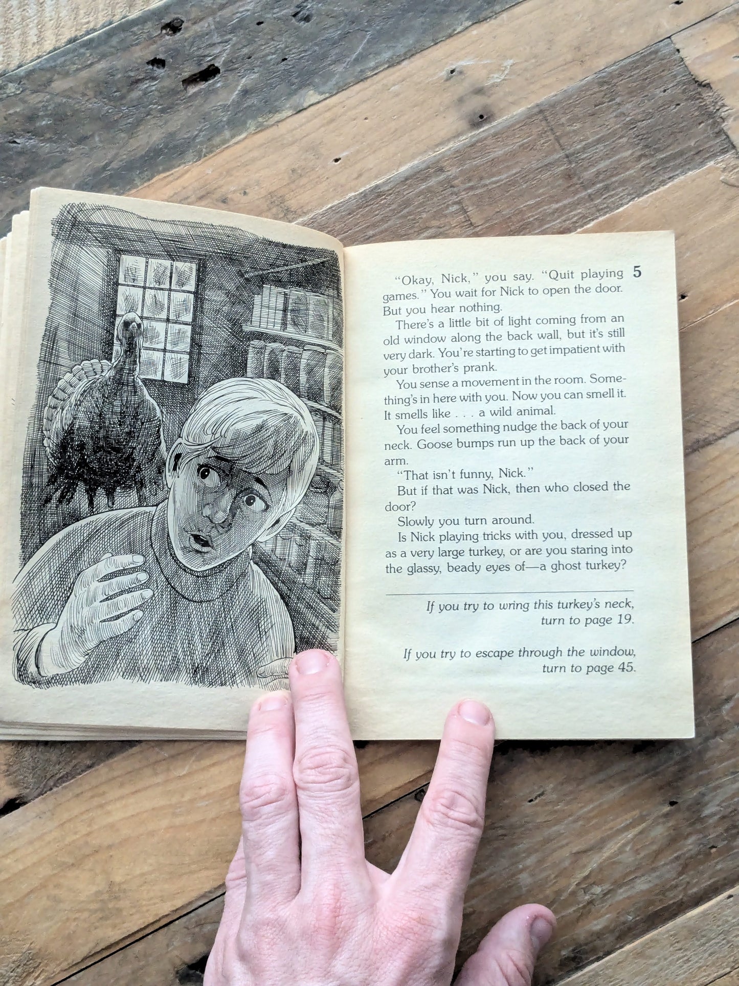 Spooky Thanksgiving (Choose Your Own Adventure: Young Readers #47) by R.A. Montgomery, Ron Wing (Illustrator)