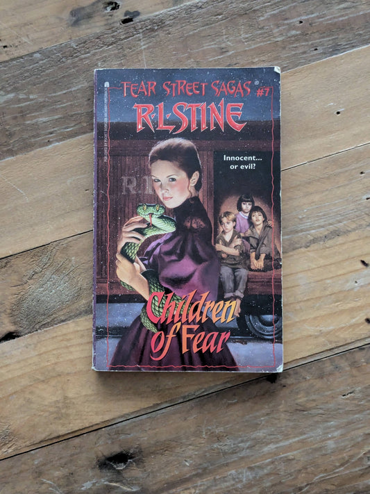 Children of Fear (Fear Street Sagas #7) by R.L. Stine - Vintage Paperback