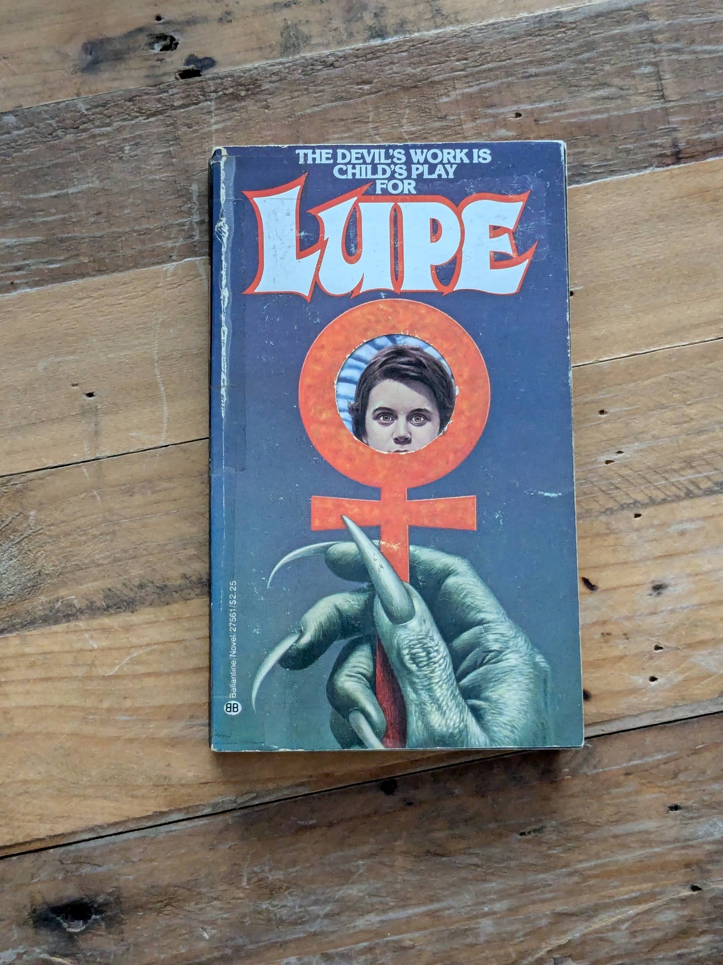 LUPE (Vintage Paperback) by Gene Thompson