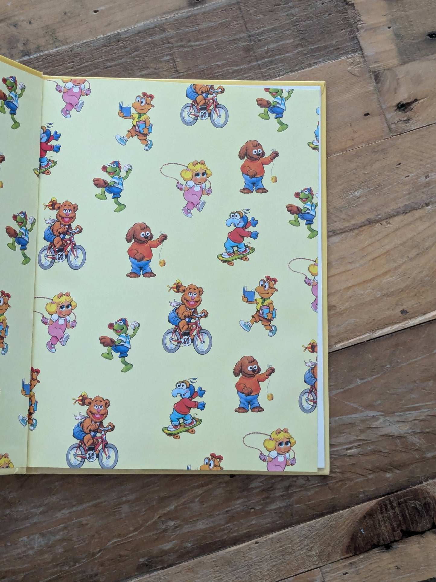 Kermit's Cleanup (Jim Henson's Muppets) by Michaela Muntean, Tom Brannon (Illustrator) - Vintage Hardcover