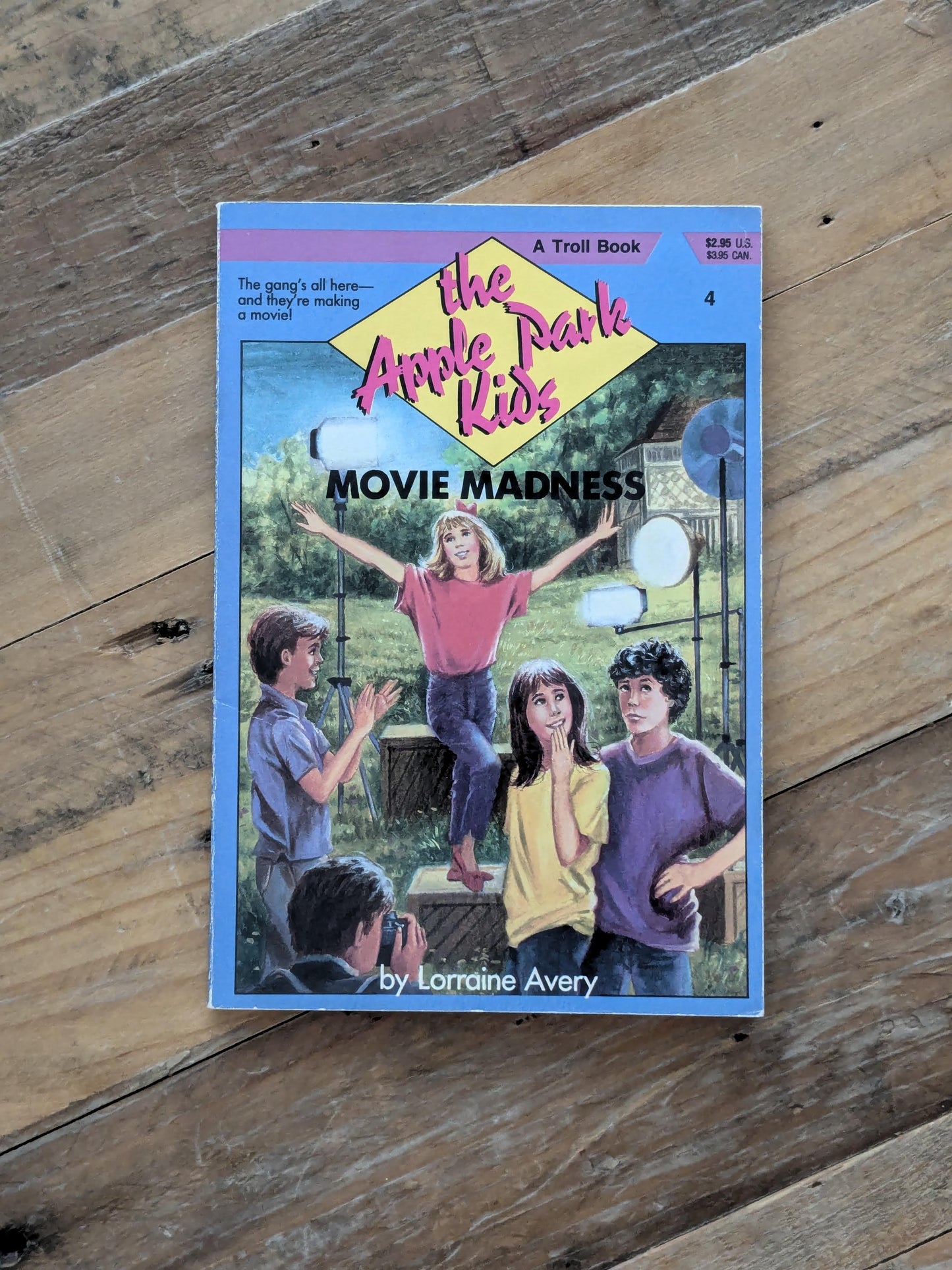 Movie Madness (Apple Park Kids) by Lorraine Avery - Rare Vintage Paperback