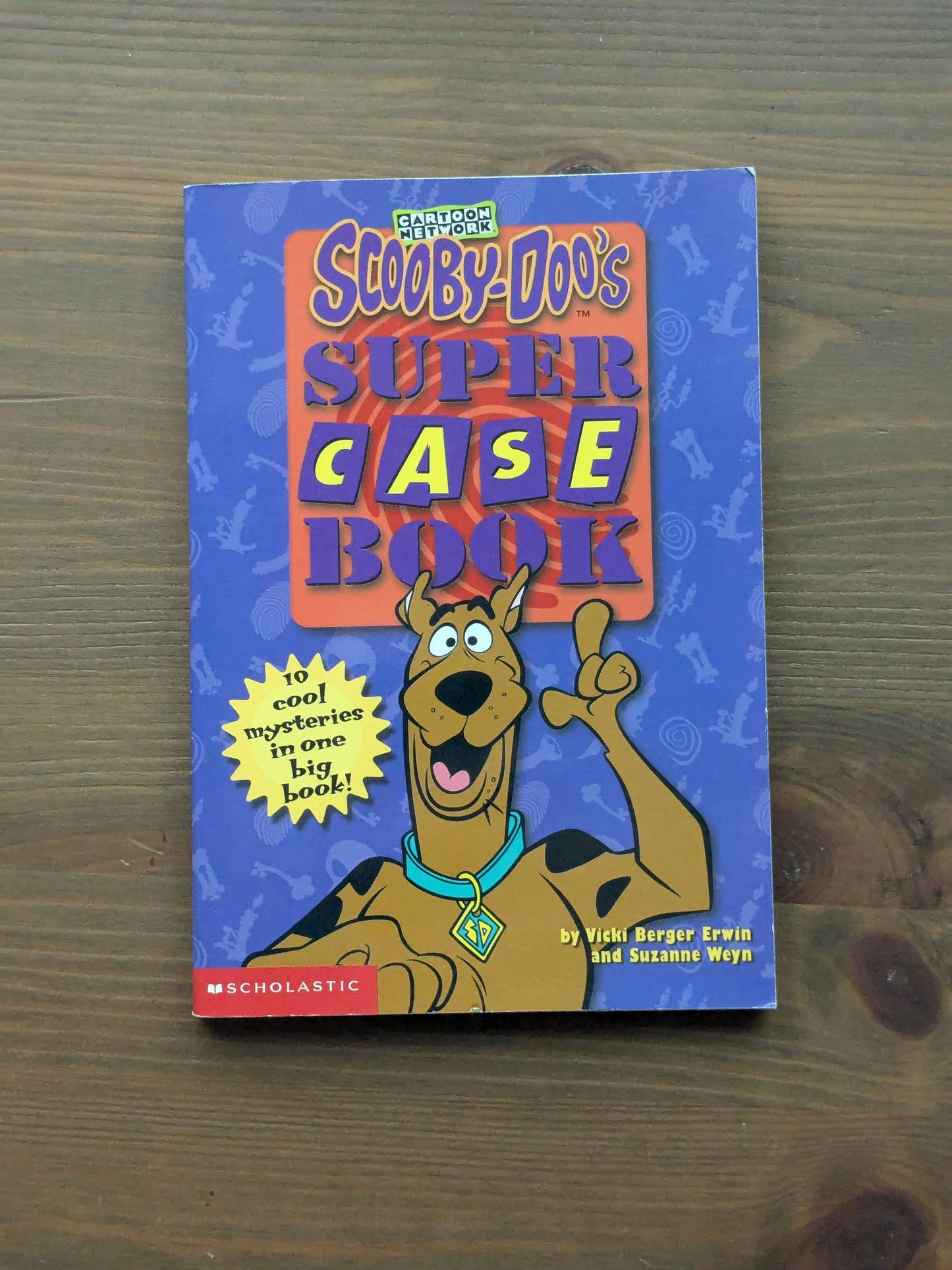 Scooby-Doo's Super Case Book (Paperback) by Suzanne Weyn, Vicki Berger Erwin