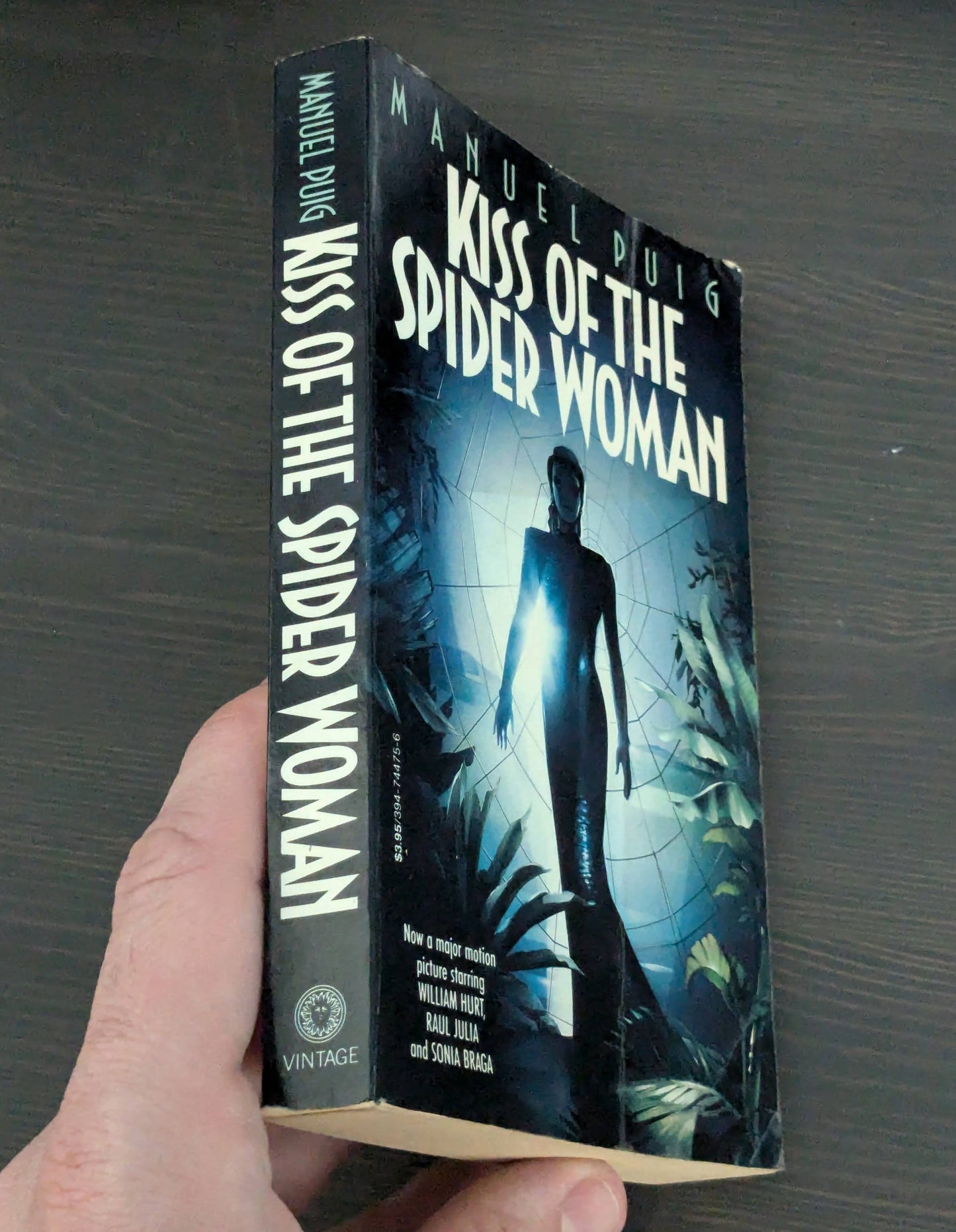 Kiss of the Spider Woman (Vintage Tie-In Paperback) by Manuel Puig