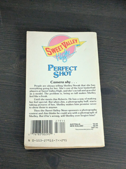 Perfect Shot (Sweet Valley High #55) by Francine Pascal (Creator), Kate William - Vintage Paperback