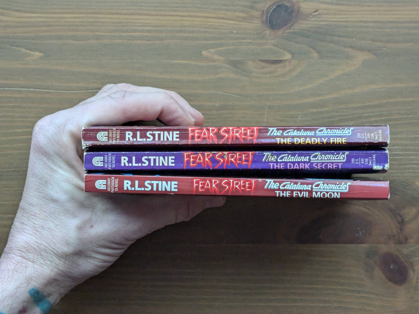 Deadly Fire (Fear Street: Cataluna Chronicles) by R.L. Stine - Vintage Paperback