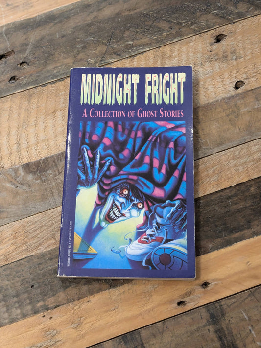 Midnight Fright: A Collection of Ghost Stories (Vintage Paperback) A Watermill Classic