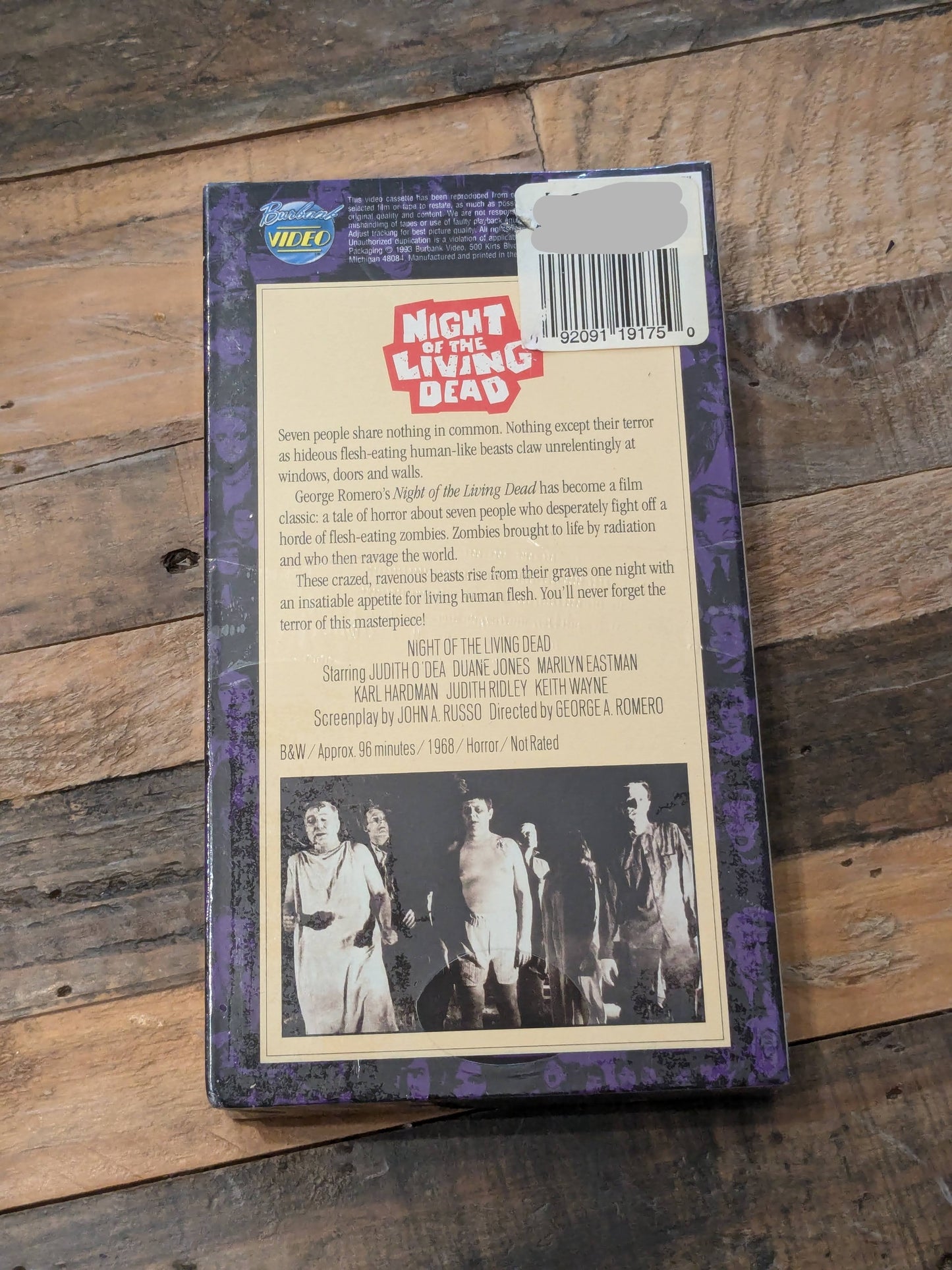 Night of the Living Dead (Hollywood Favorites) Sealed VHS - New