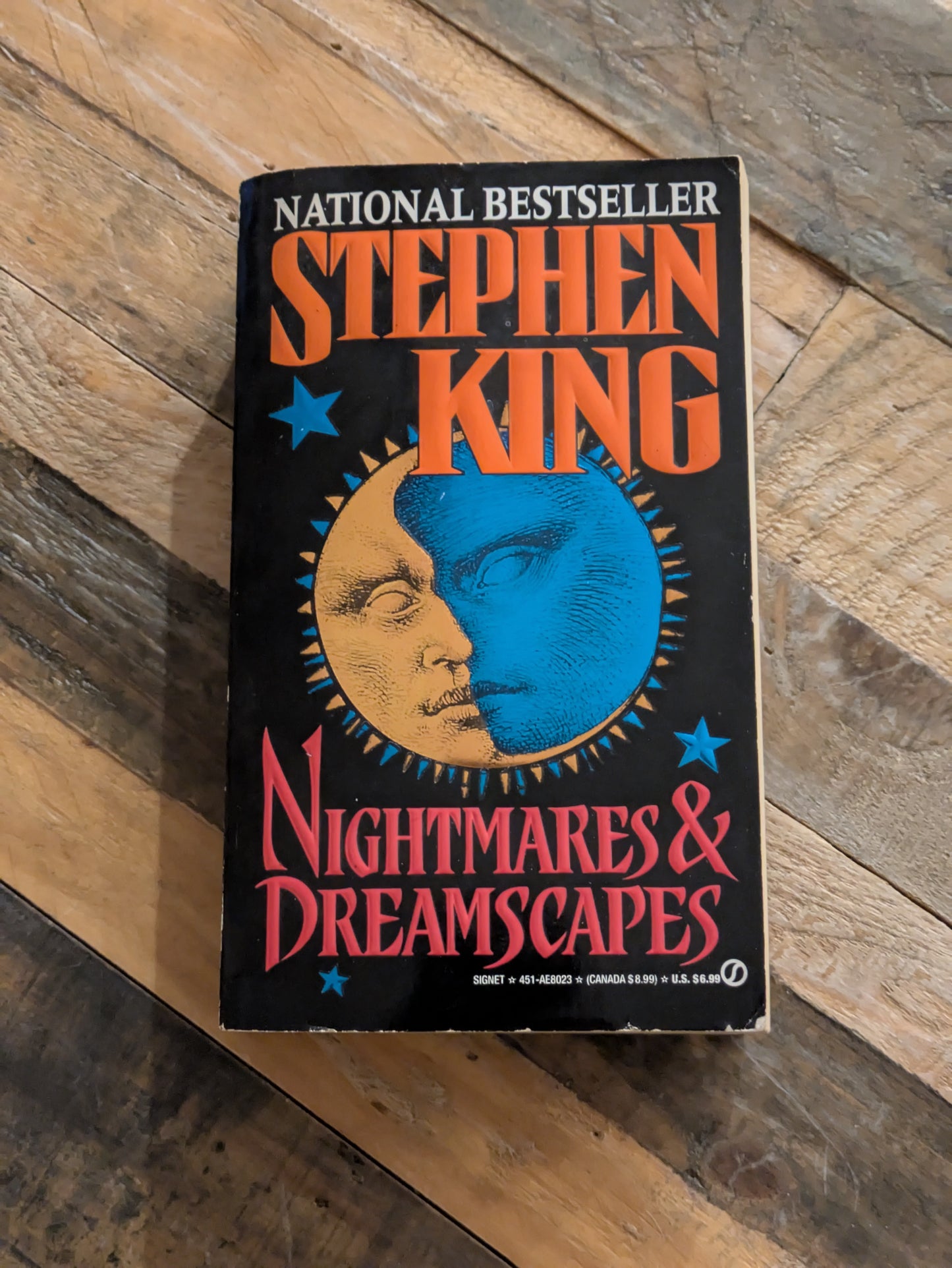 Nightmares and Dreamscapes (Vintage Paperback) by Stephen King