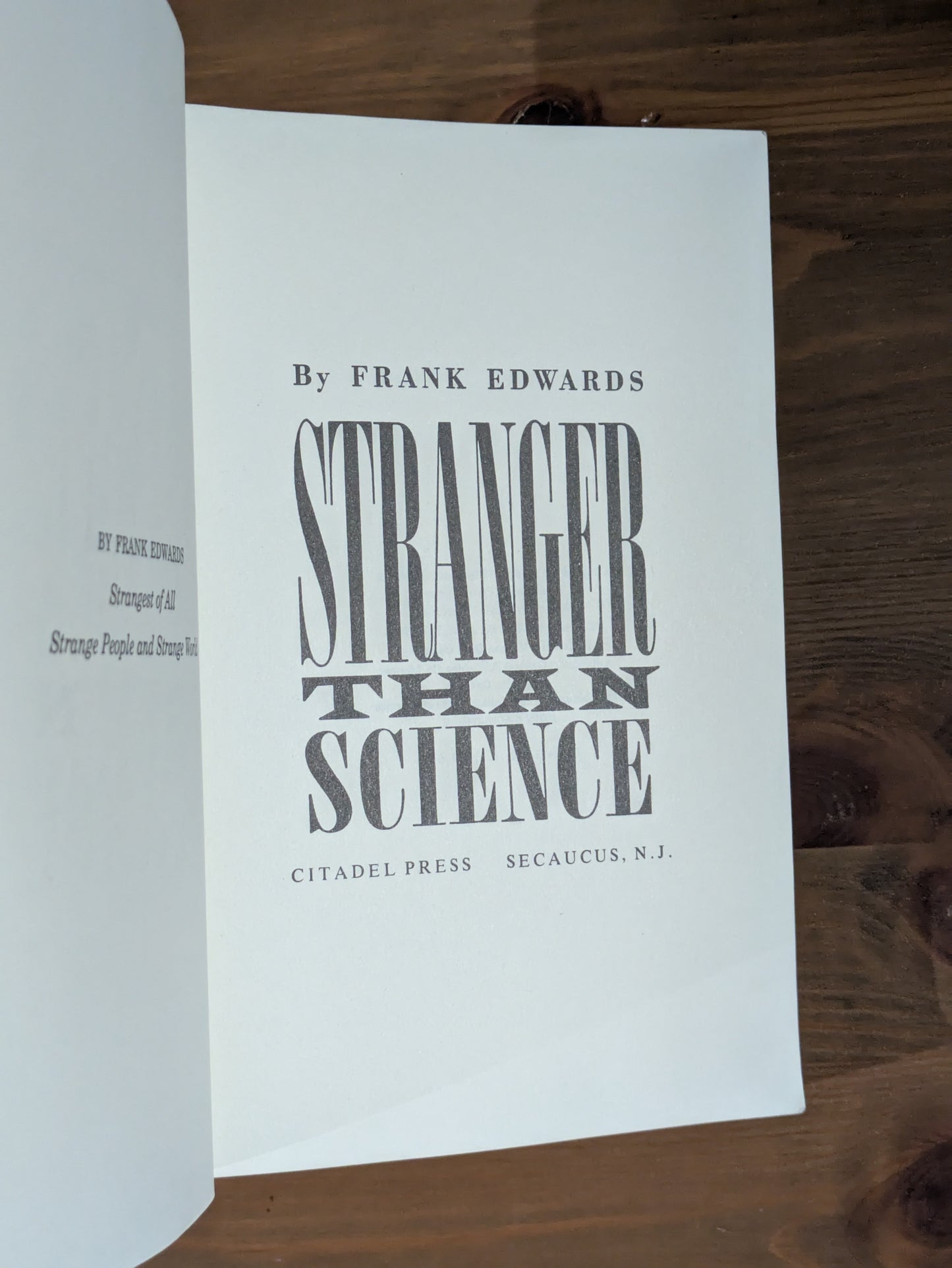 Stranger Than Science (Vintage Paperback) by Frank Edwards