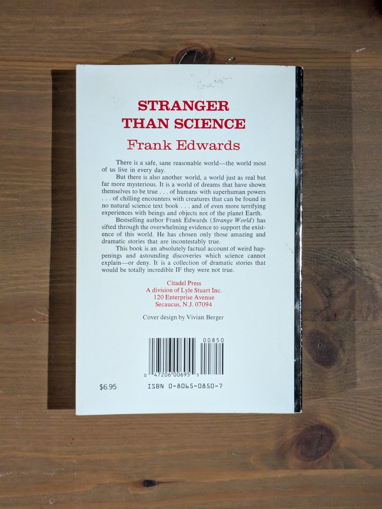 Stranger Than Science (Vintage Paperback) by Frank Edwards