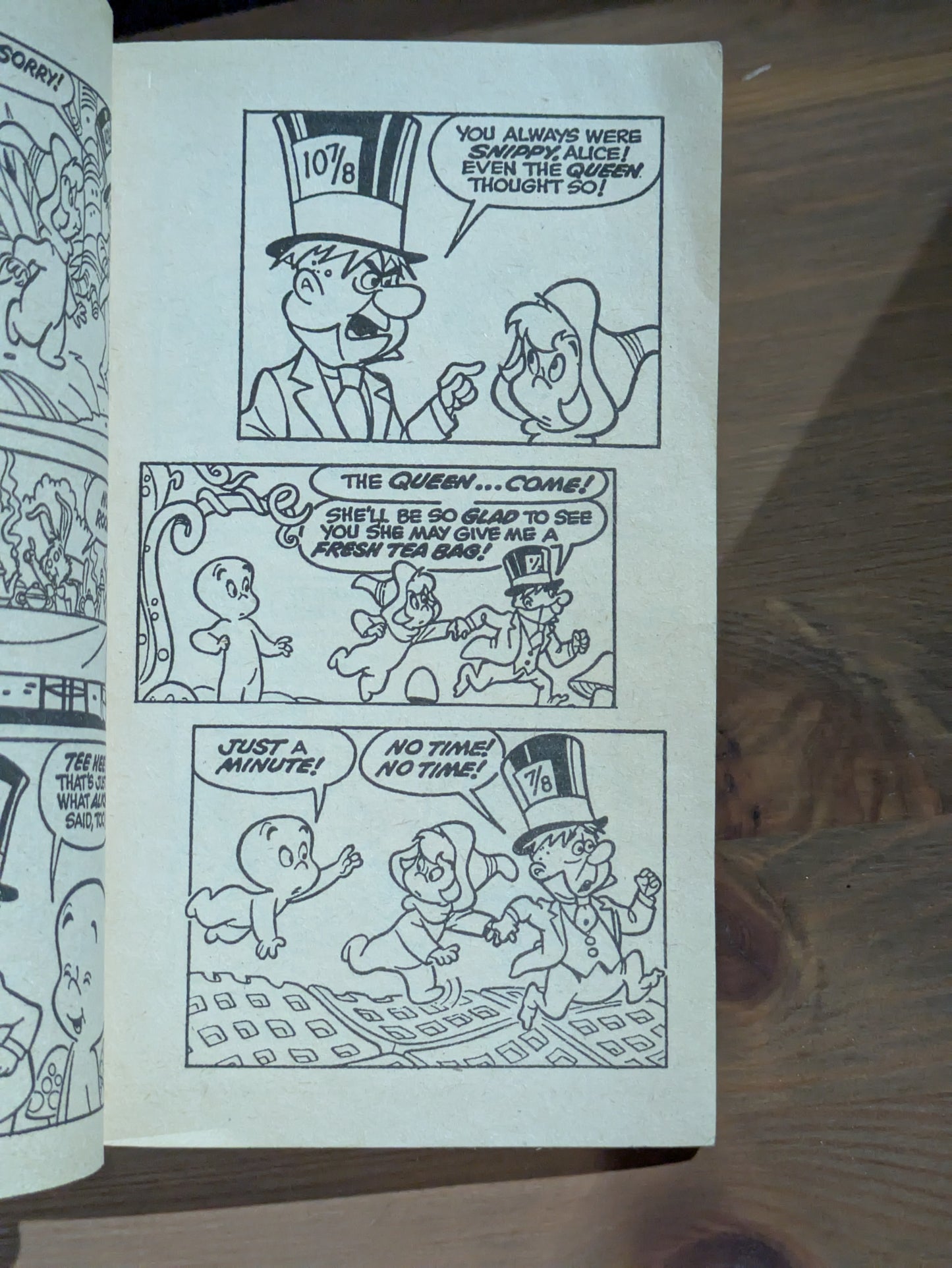 Casper the Friendly Ghost - Tales of Wonder (Vintage Paperback) Harvey Cartoon Studios