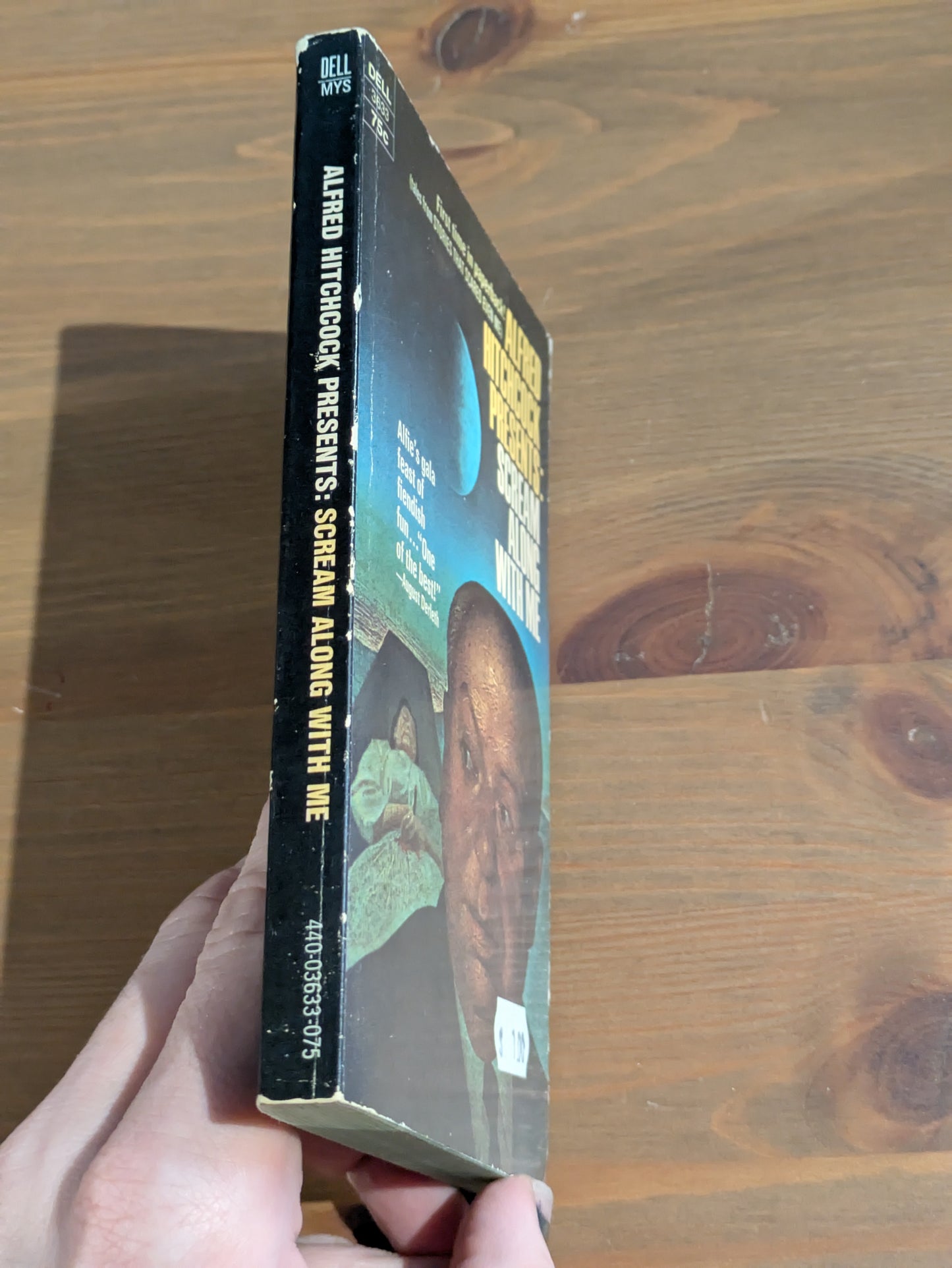 Scream Along With Me (Alfred Hitchcock Presents) Vintage Paperback Anthology