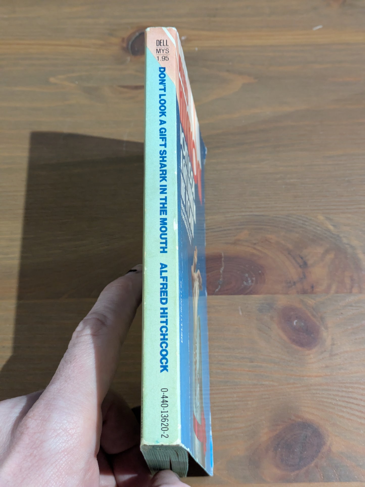 Don't Look a Gift Shark in the Mouth (Alfred Hitchcock Presents) Vintage Paperback Anthology