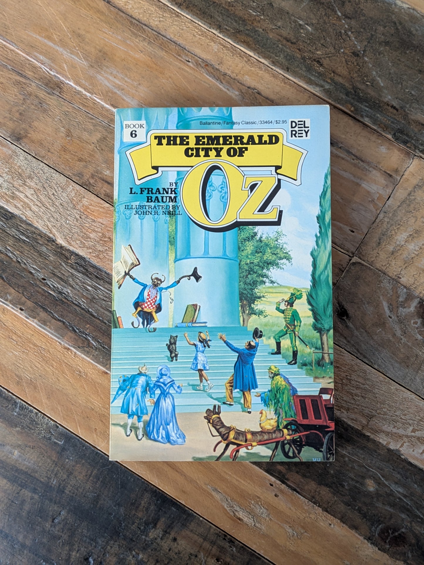Emerald City of Oz, The (Wizard of Oz #6) by L. Frank Baum - Vintage Paperback