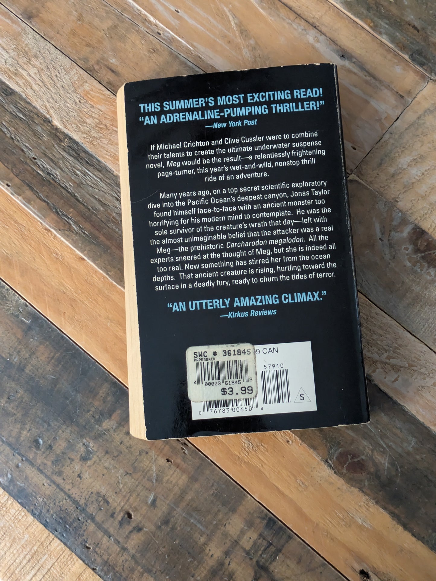 Meg (Vintage Paperback) by Steve Alten