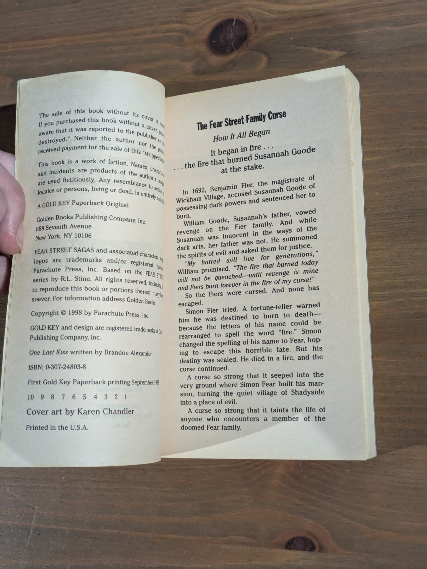 One Last Kiss (Fear Street Sagas #14) by R.L. Stine - Rare Vintage Paperback