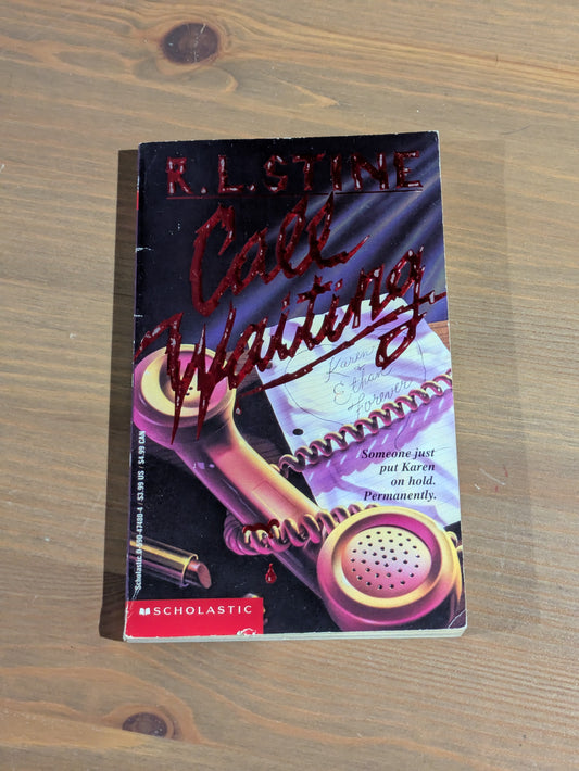 Call Waiting (Point Horror) by RL Stine - Vintage Paperback