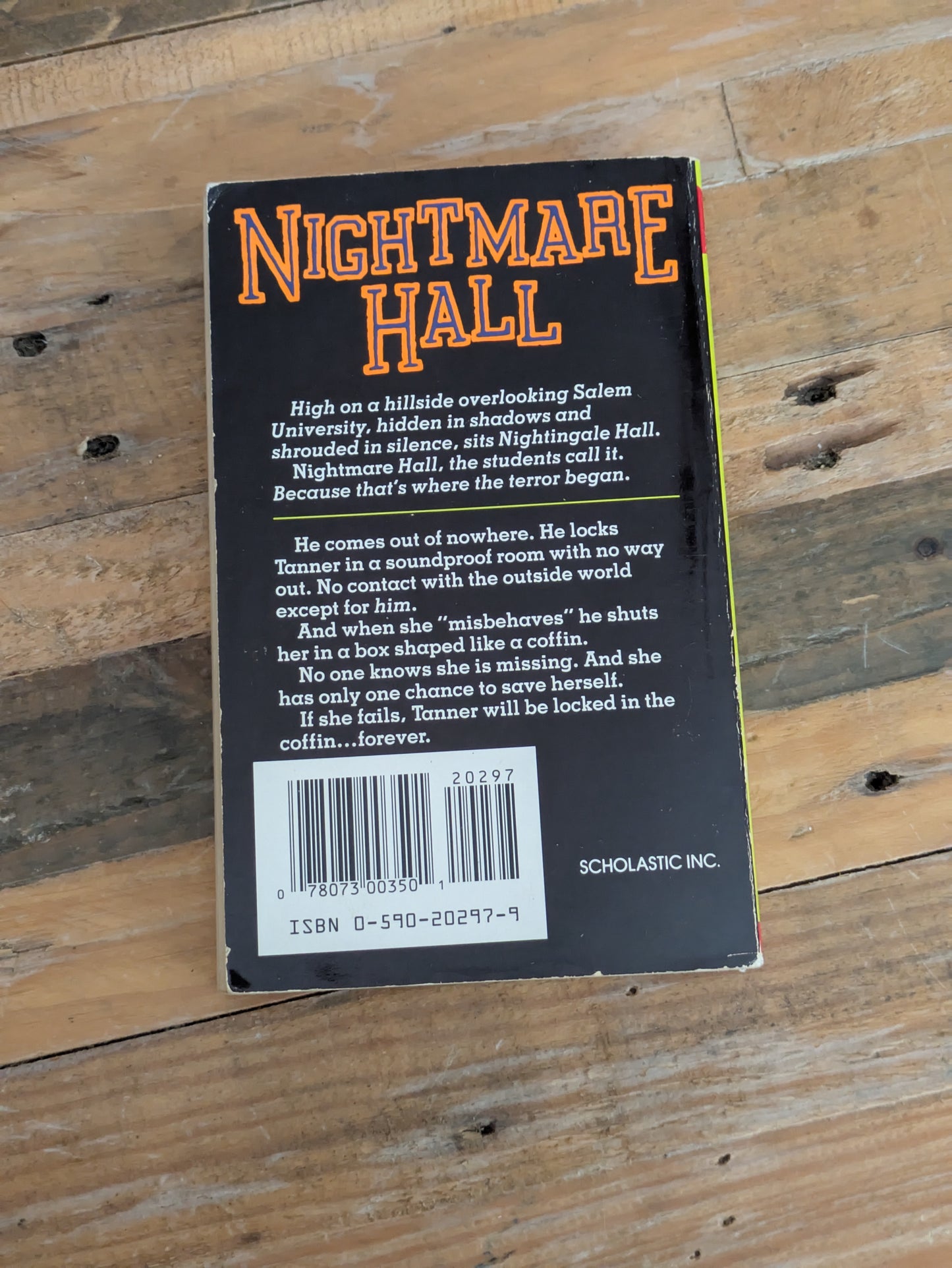 Coffin, The (Nightmare Hall #19) by Diane Hoh - Vintage Paperback