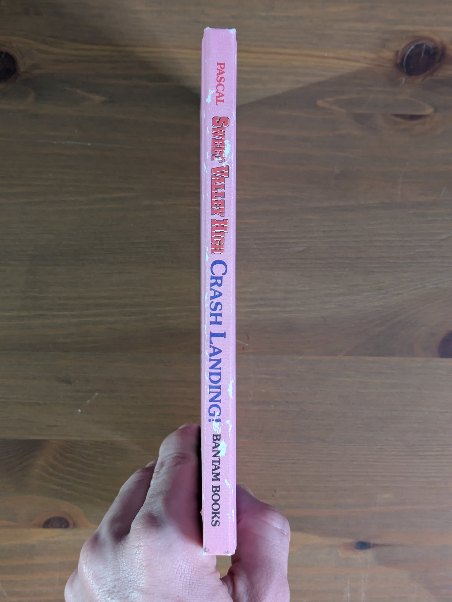 Crash Landing! (Sweet Valley High #20) by Francine Pascal - Vintage Hardcover