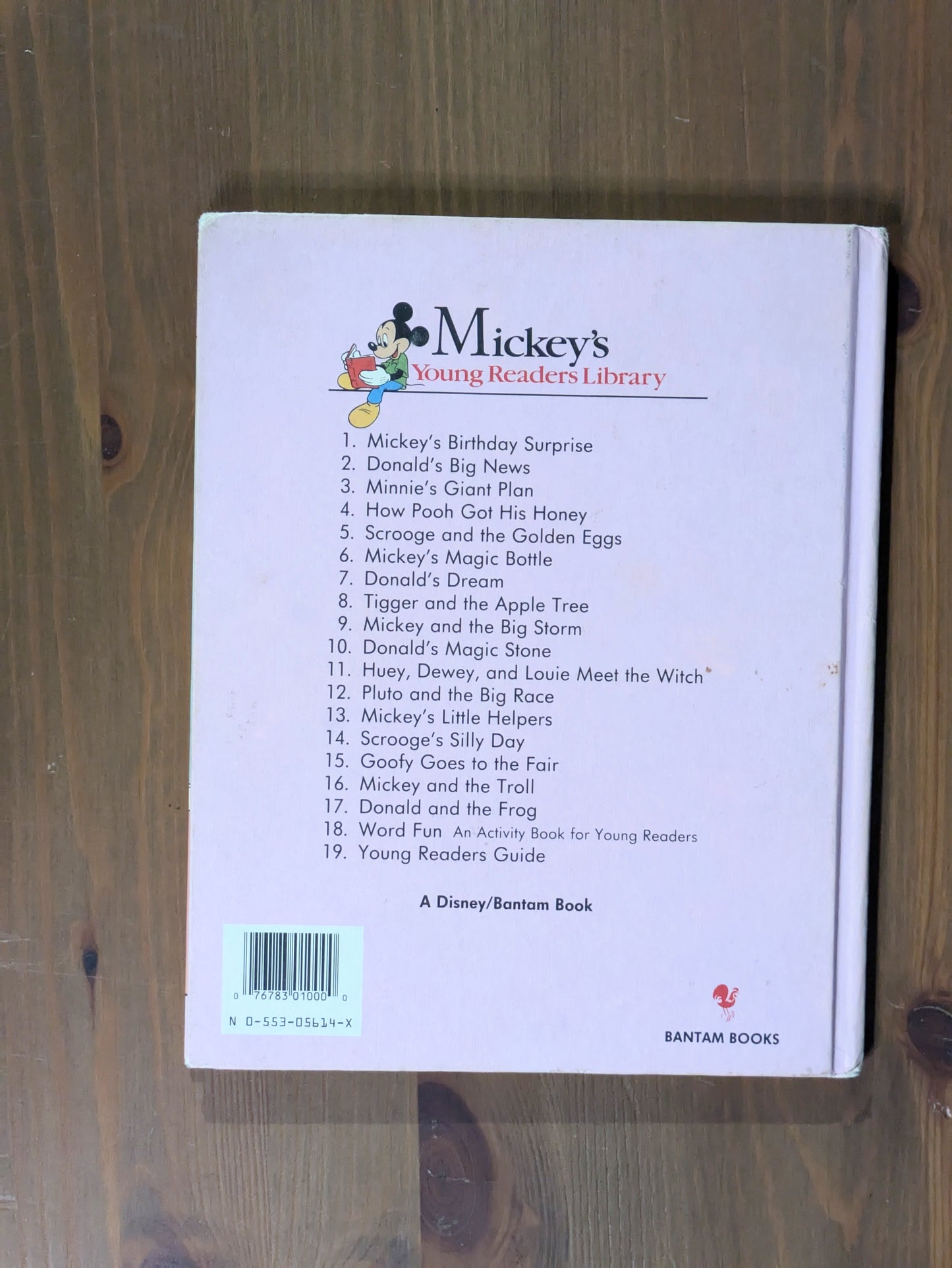 Mickey's Birthday Surprise (Young Readers #1) by Walt Disney Company, Mary Packard