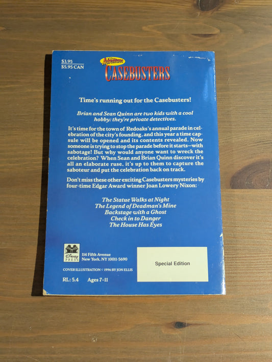 Secret of the Time Capsule (Casebusters #6) by Joan Lowery Nixon - Vintage Paperback