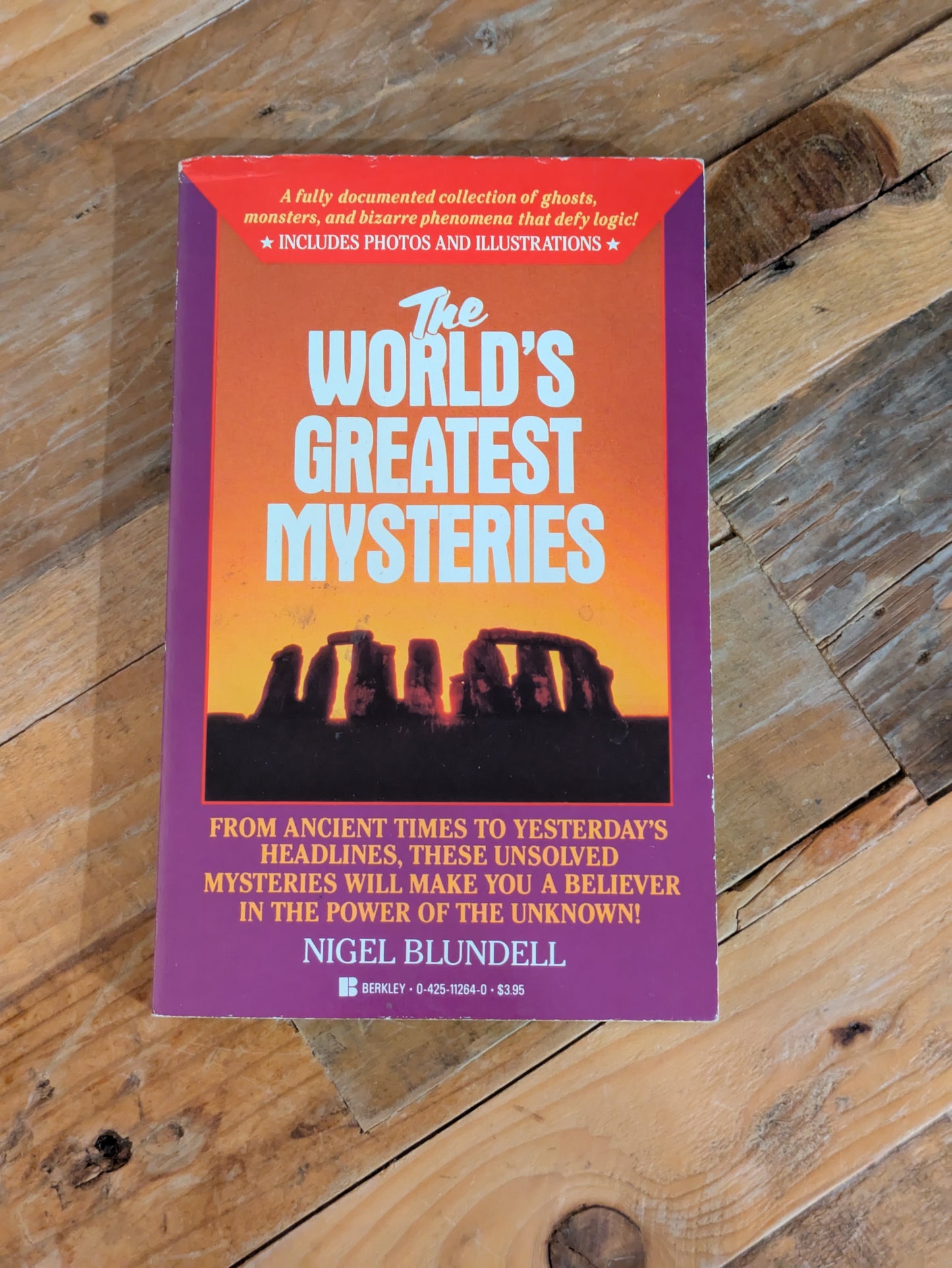Worlds Greatest Mysteries (Vintage Paperback) by Nigel Blundell