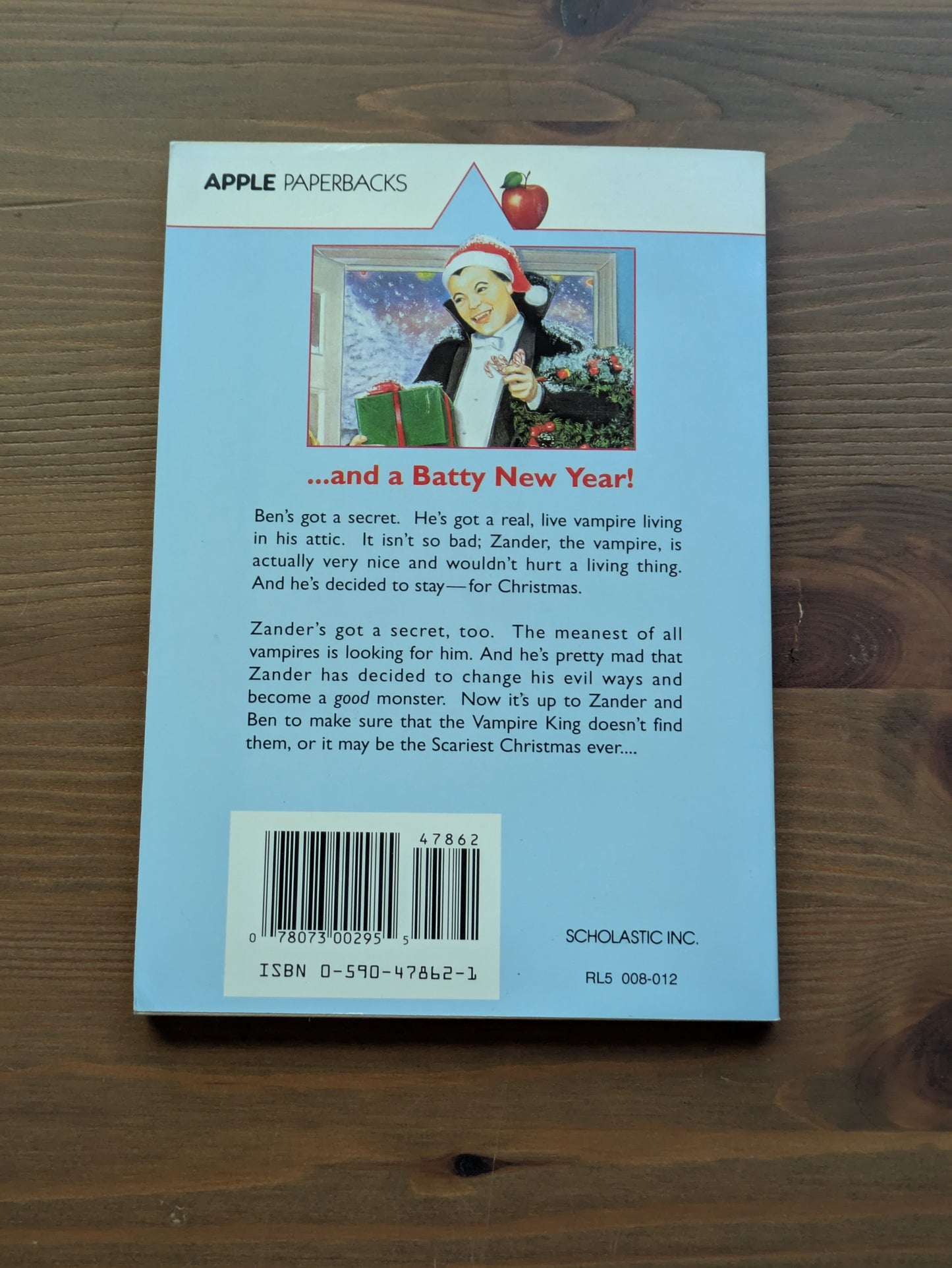 Vampire Who Came for Christmas, The (Vintage Paperback) by Dian Curtis Regan