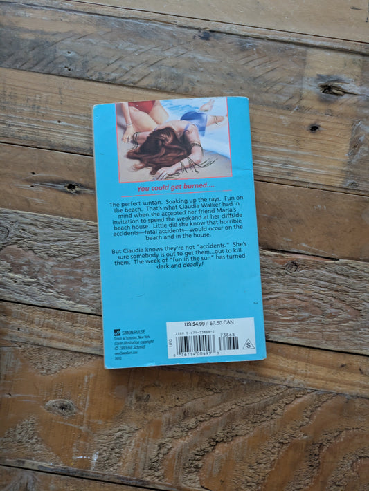 Sunburn (Fear Street #19) by RL Stine - Vintage Paperback