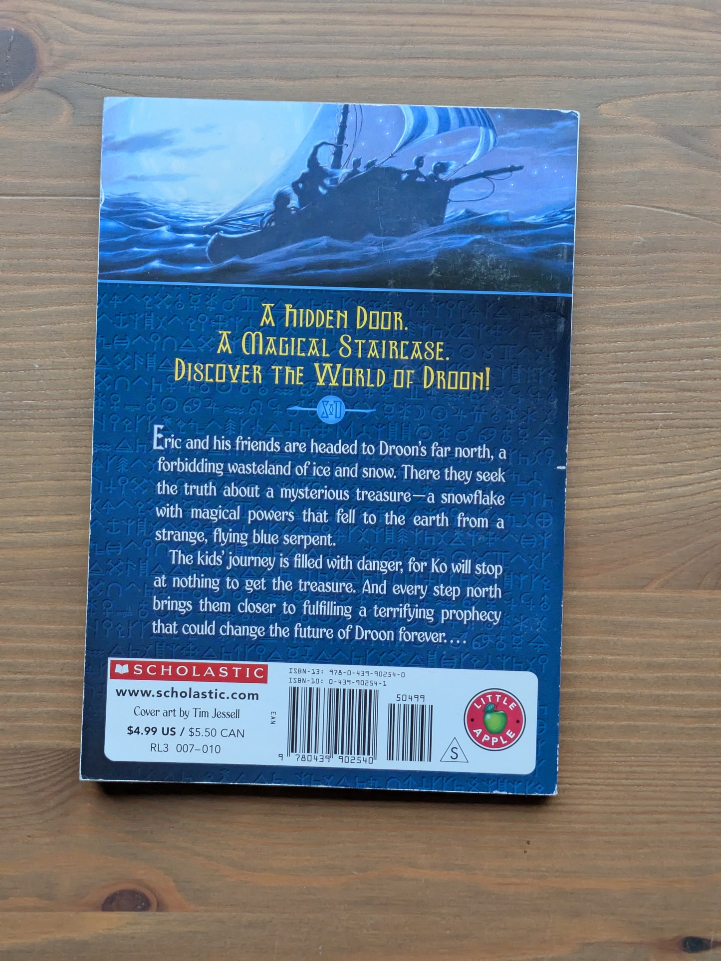 Flight of the Blue Serpent (The Secrets of Droon #33) by Tony Abbott - Paperback