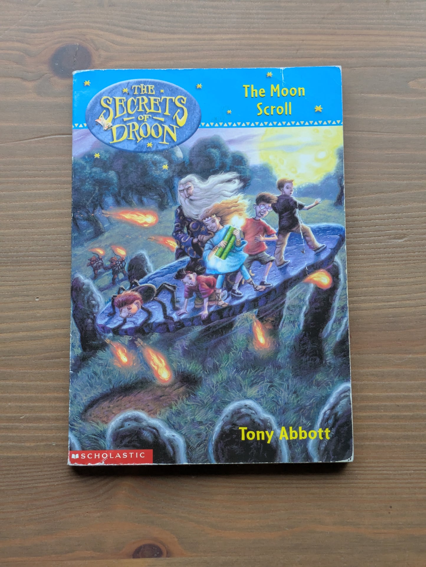 Moon Scroll, The (The Secrets of Droon #15) by Tony Abbot - Paperback