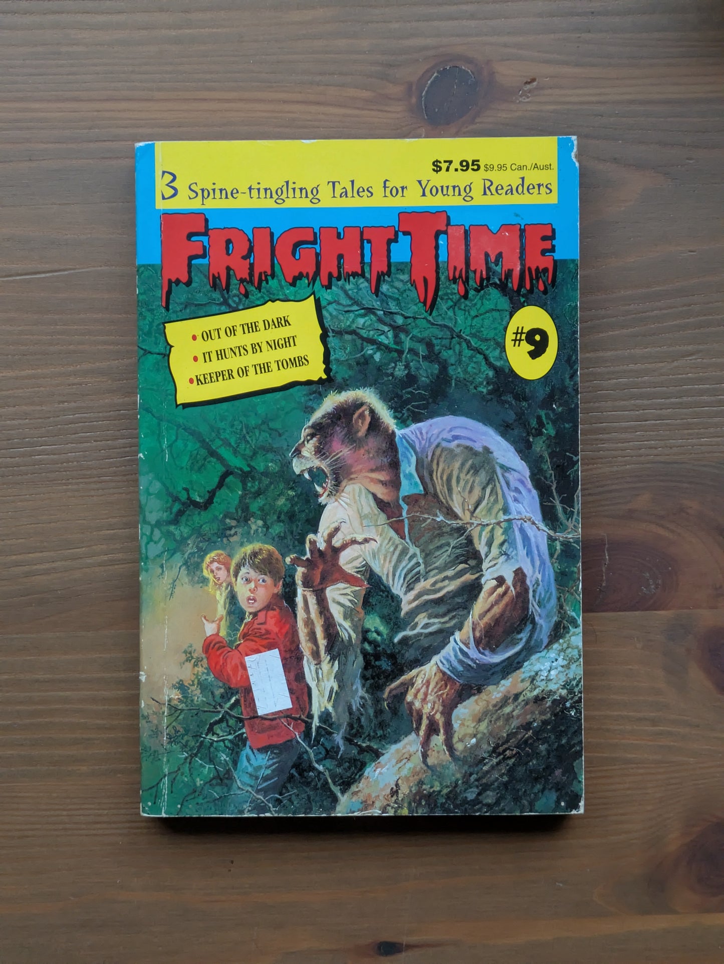 Fright Time #9 (Horror Anthology) Out of the Dark, It Hunts by Night, Keeper of the Tombs