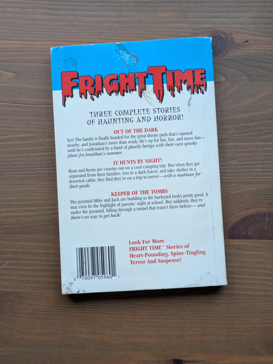 Fright Time #9 (Horror Anthology) Out of the Dark, It Hunts by Night, Keeper of the Tombs