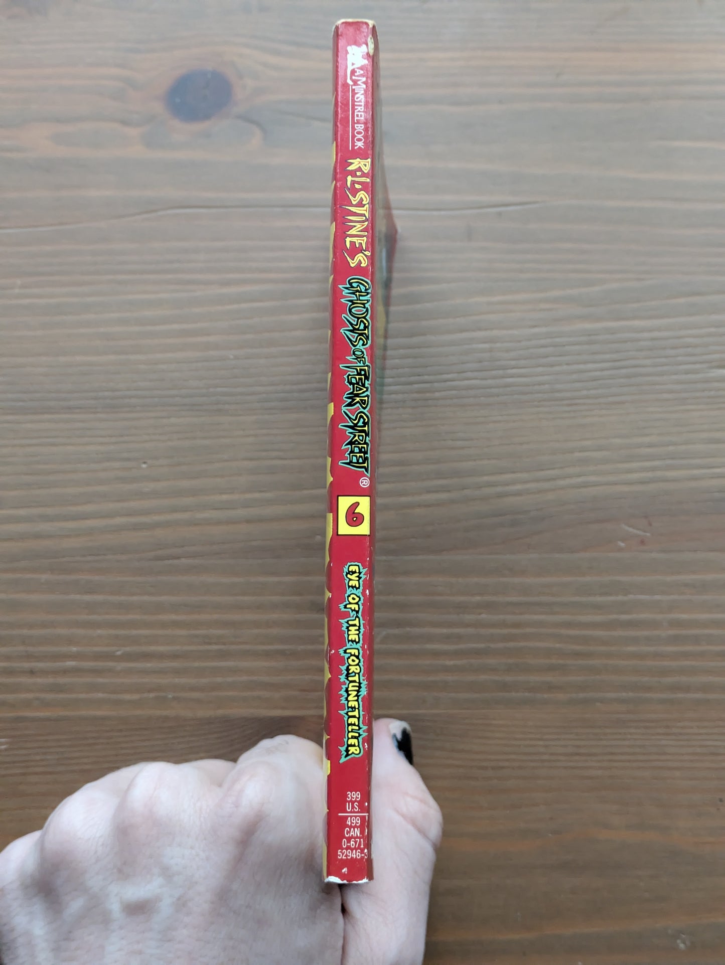 Eye of the Fortune Teller (Ghosts of Fear Street #6) by R.L. Stine - Vintage Paperback