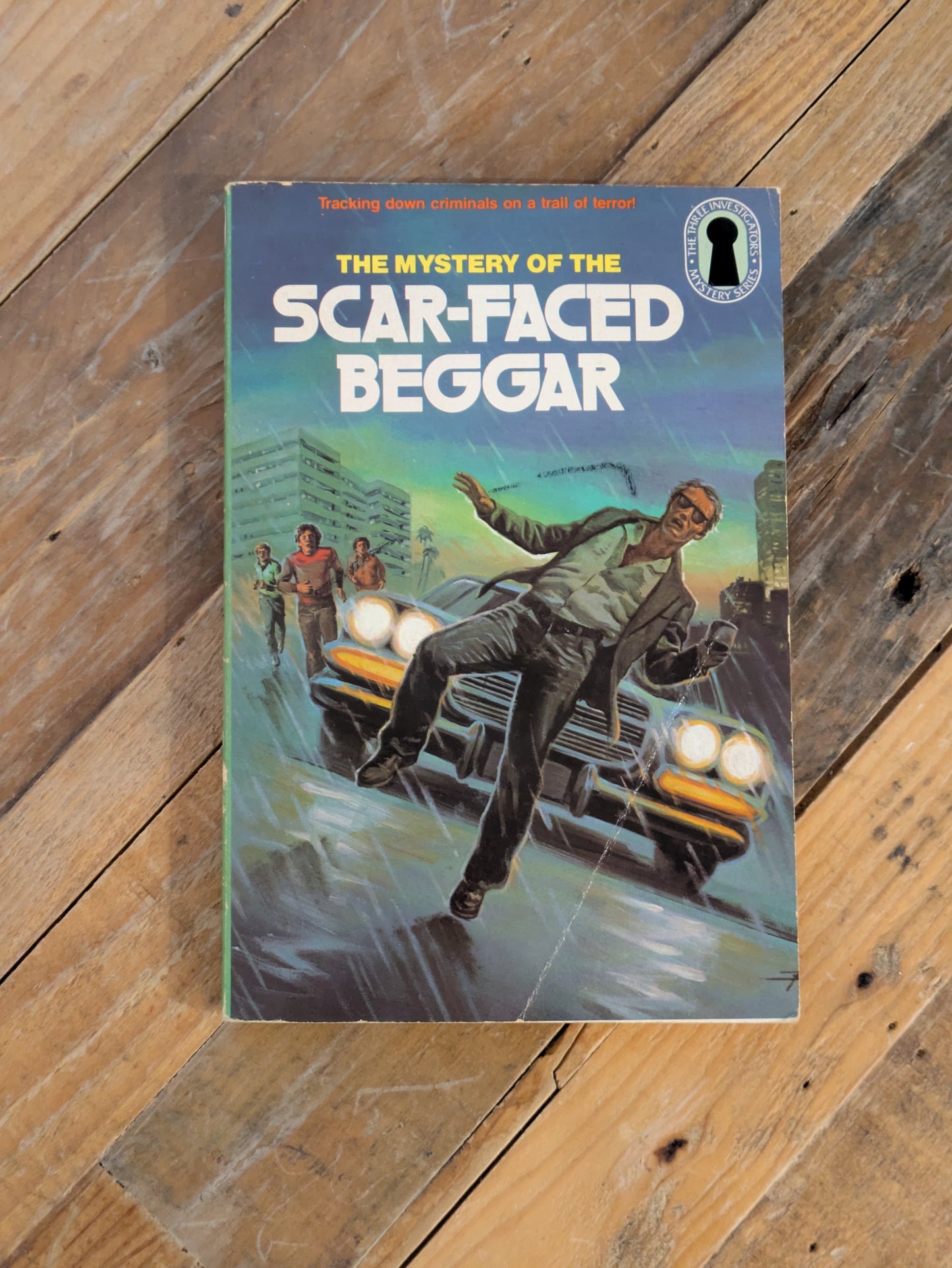 Mystery of the Scar-Faced Beggar, The (Alfred Hitchcock & Three Investigators #31) by M.V. Carey