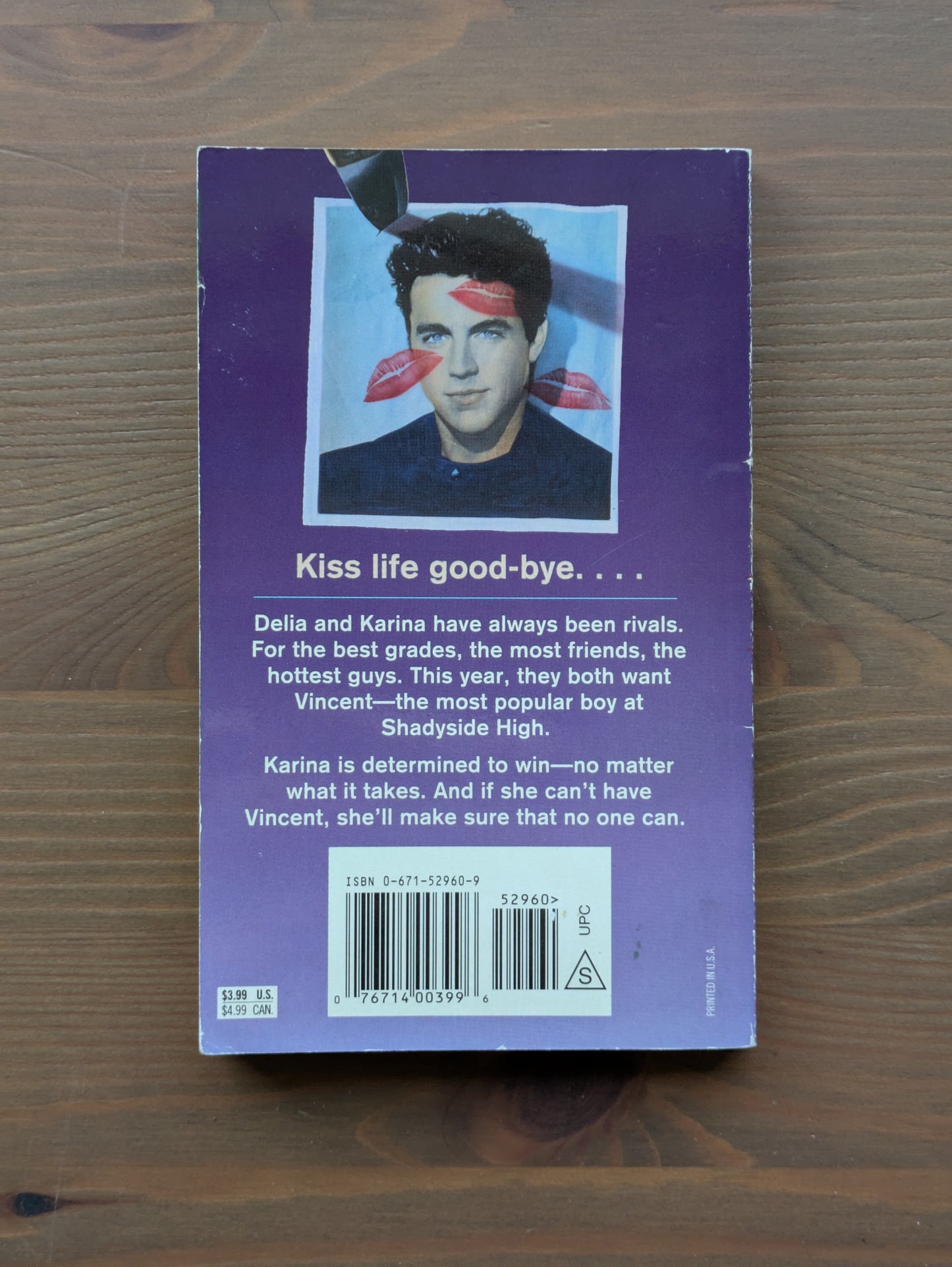 Killer's Kiss (Fear Street #42) by R.L. Stine - Rare Vintage Paperback