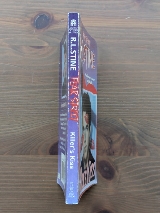 Killer's Kiss (Fear Street #42) by R.L. Stine - Rare Vintage Paperback
