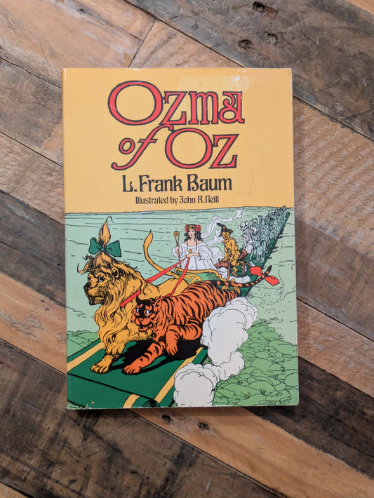 Ozma of Oz (Wizard of Oz #3) by L. Frank Baum - Vintage Paperback