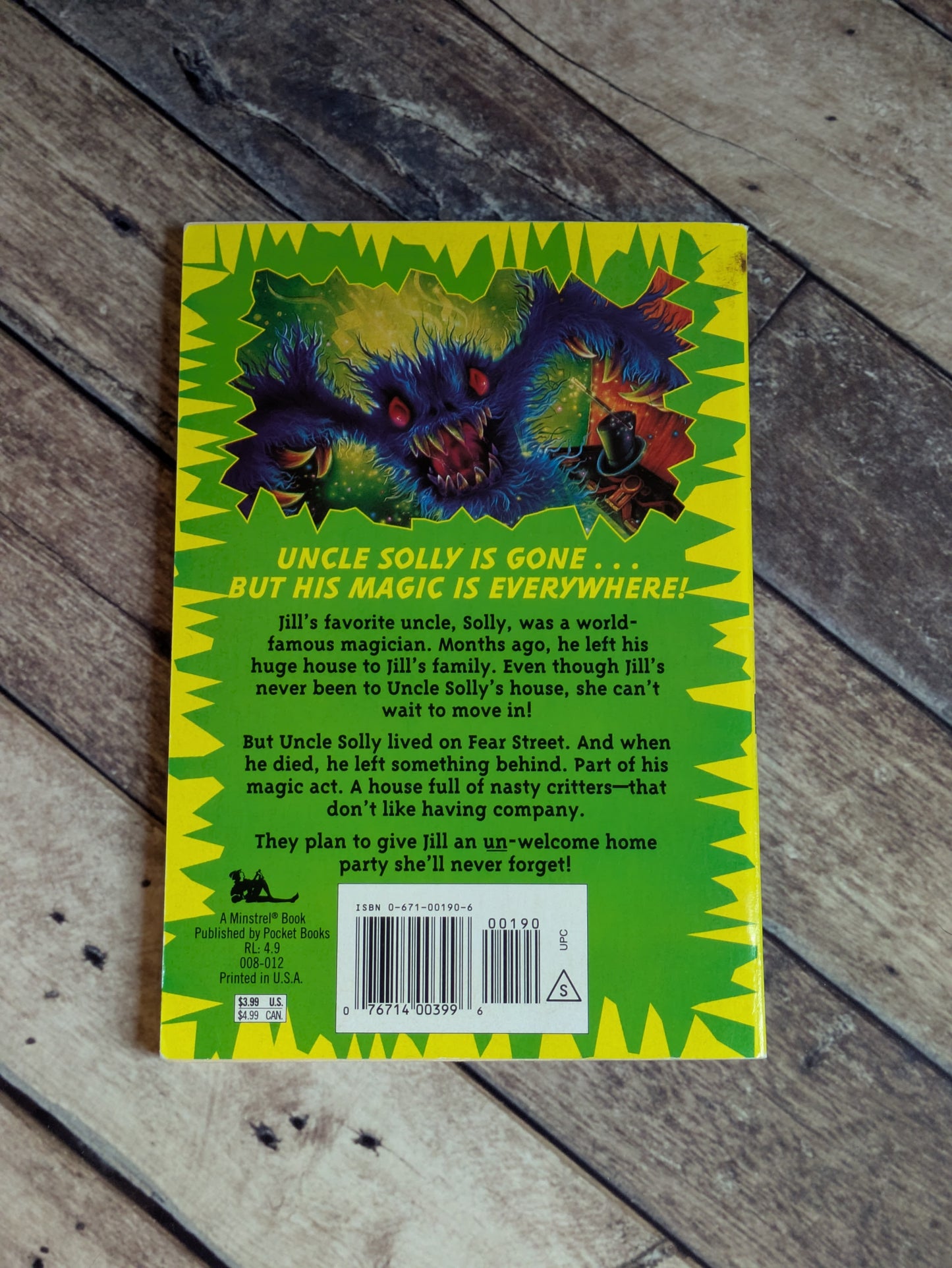 House of a Thousand Screams (Ghosts of Fear Street #17) by R.L. Stine, P. MacFearson - Vintage Paperback