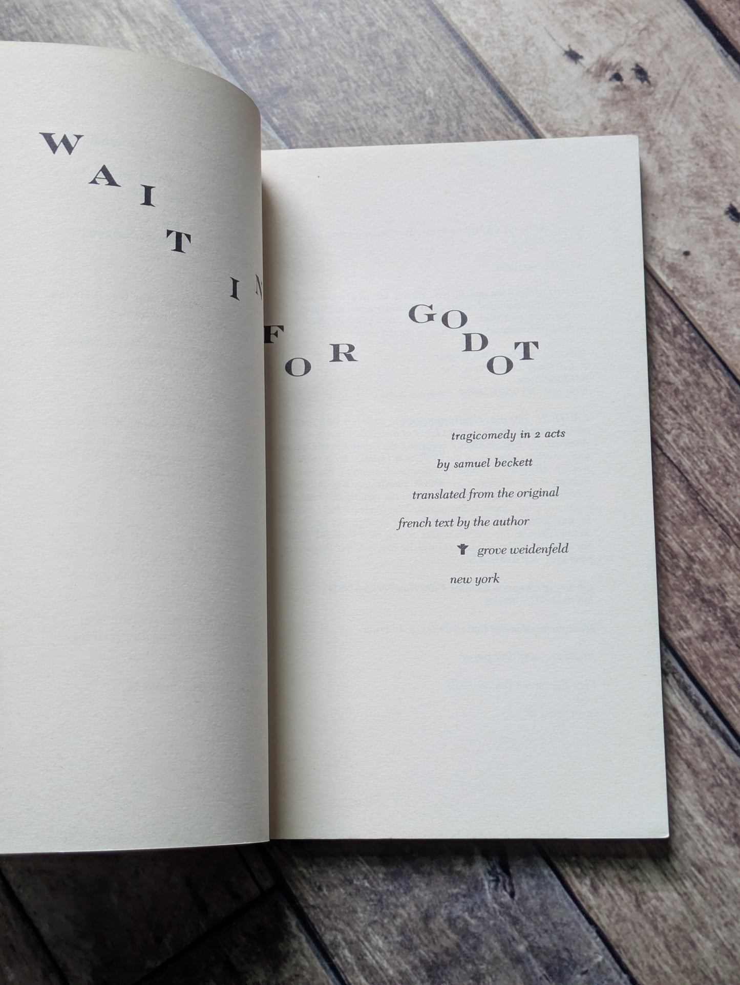 Waiting for Godot (Theatrical Play Script) by Samuel Beckett - Vintage Paperback