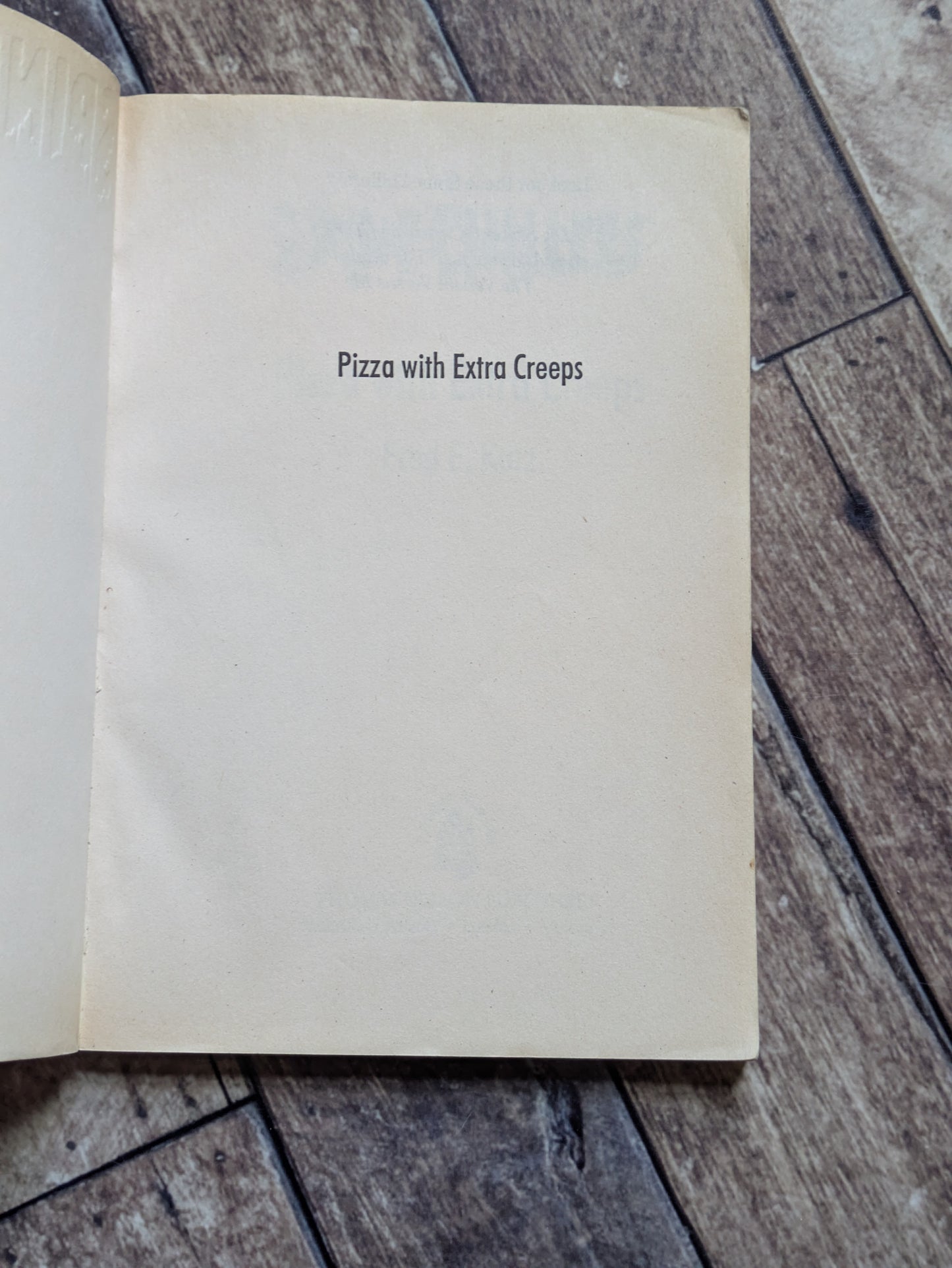 Pizza With Extra Creeps (Spinechillers Mysteries #4) by Fred E. Katz - Vintage Paperback