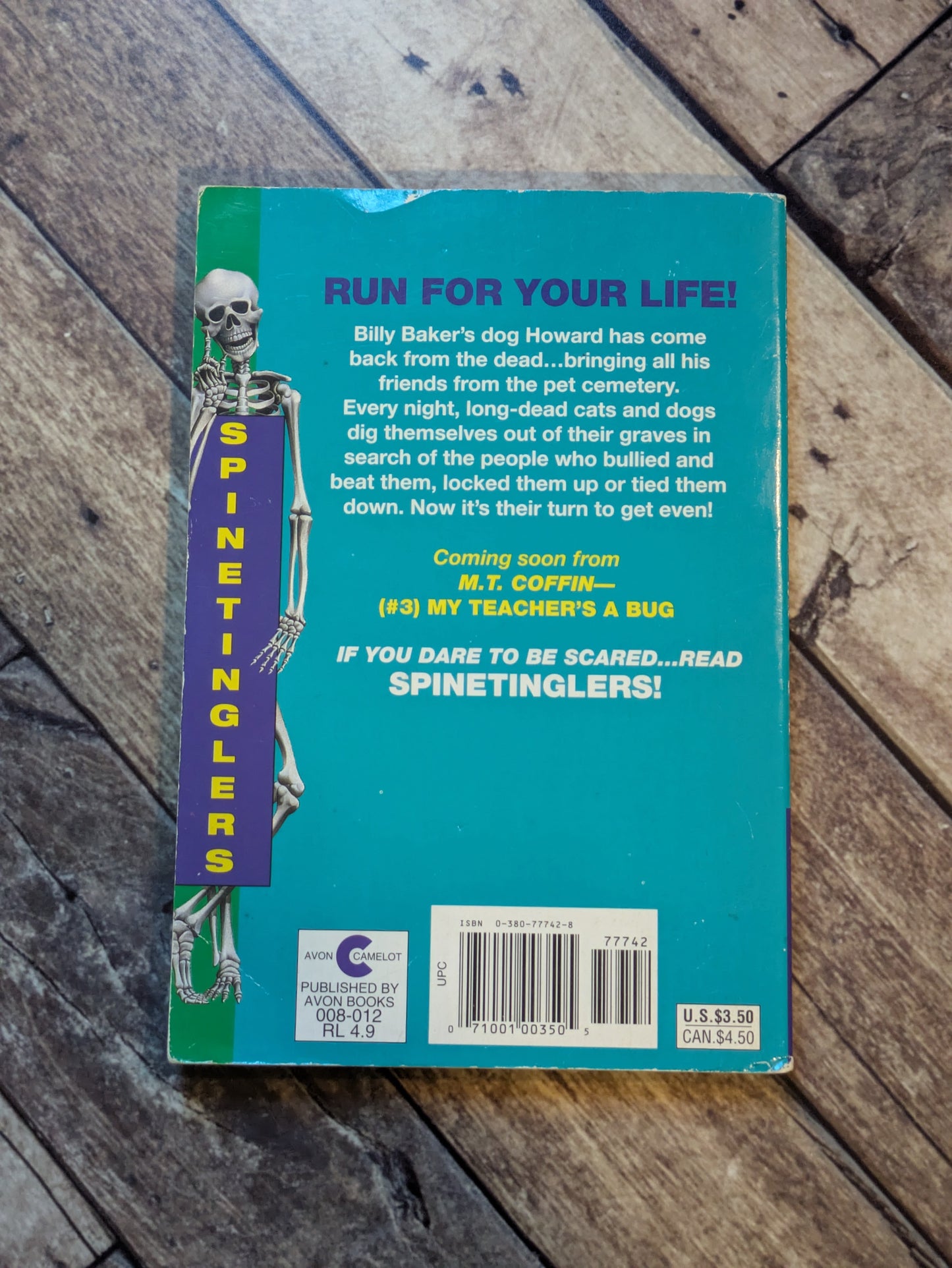 Billy Baker's Dog Won't Stay Buried (Spinetinglers #2) by M.T. Coffin - Vintage Paperback