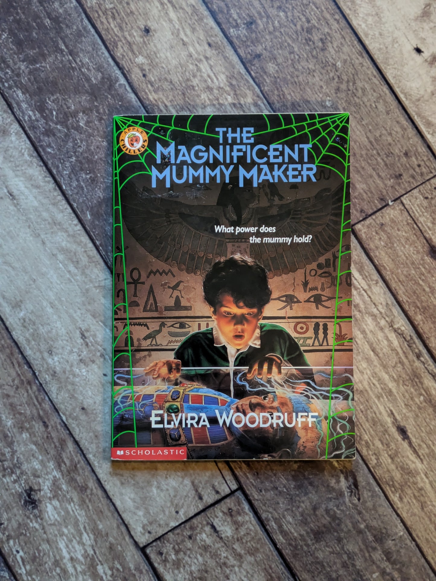 Magnificent Mummy Maker, The (Vintage Paperback) by Elvira Woodruff