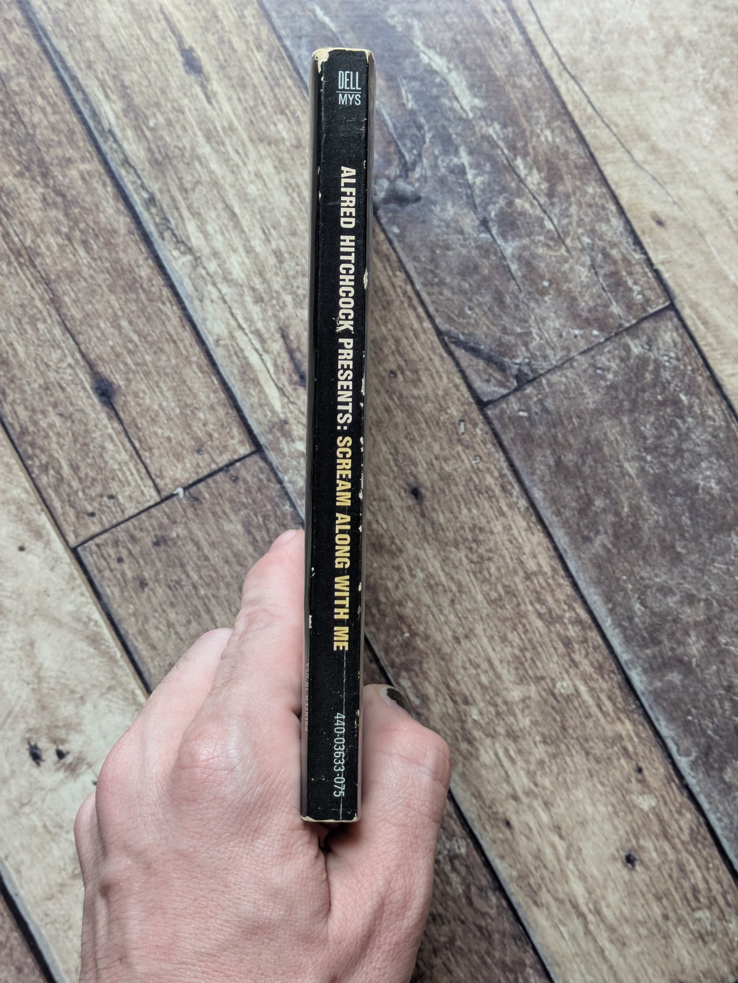 Scream Along With Me (Alfred Hitchcock Presents) Vintage Paperback Anthology