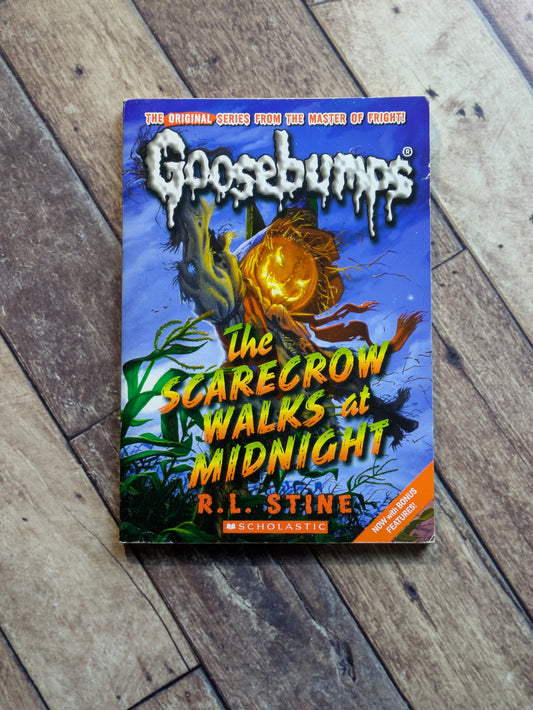 Scarecrow Walks at Midnight, The (Classic Goosebumps #16) by R.L. Stine - Paperback