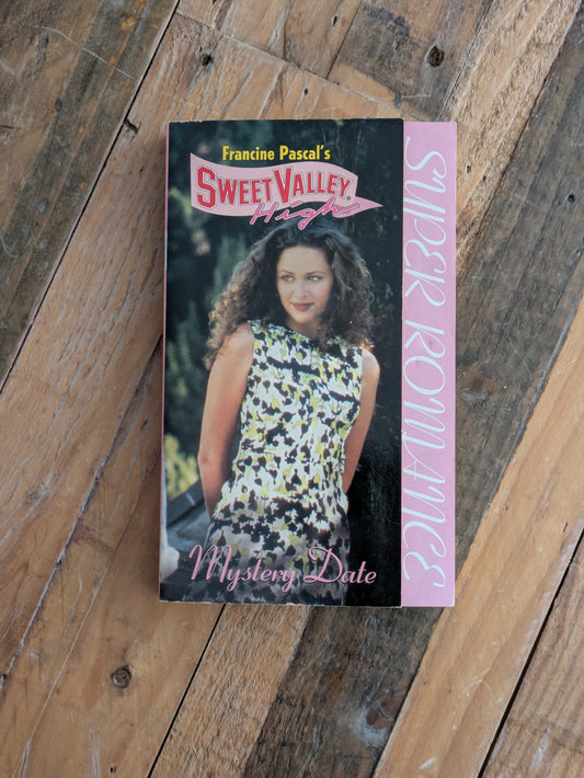 Mystery Date (Sweet Valley High Super Editions #9) by Francine Pascal, Kate William - Vintage Paperback