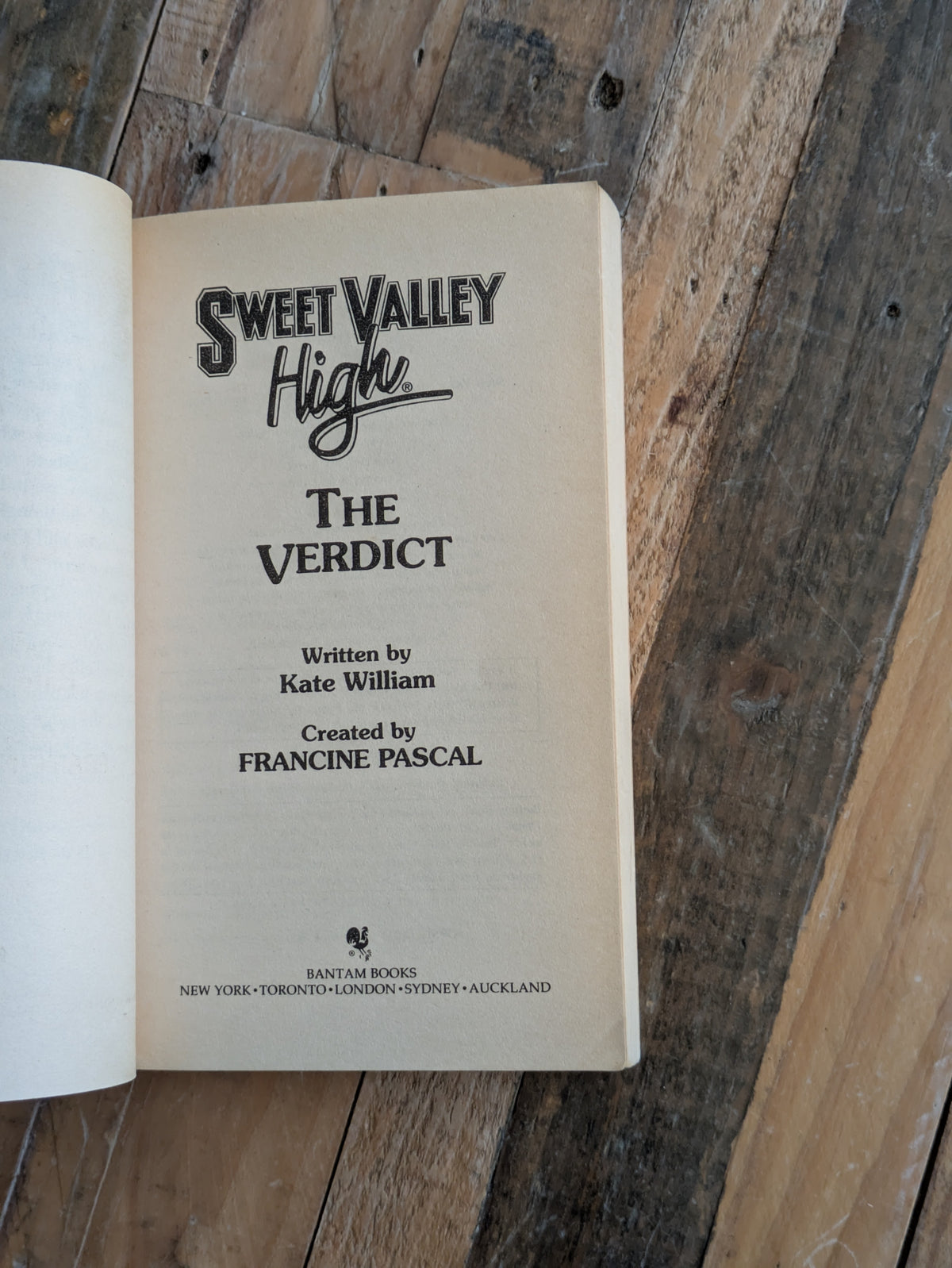 The Verdict (Sweet Valley High #97) by Francine Pascal - Vintage Paperback